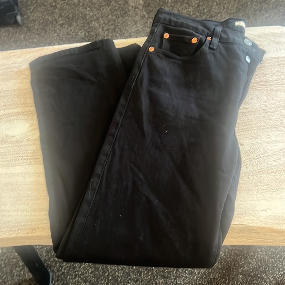 Levi Wedgie Straight Jeans